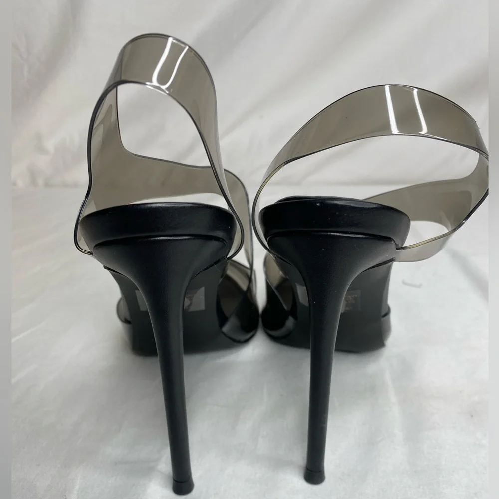 Steve Madden elevated by